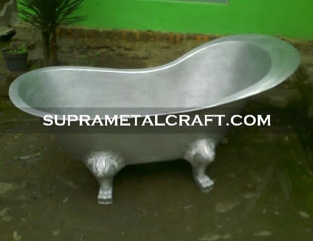 Bathtub_Clawfoot_Aluminium-96