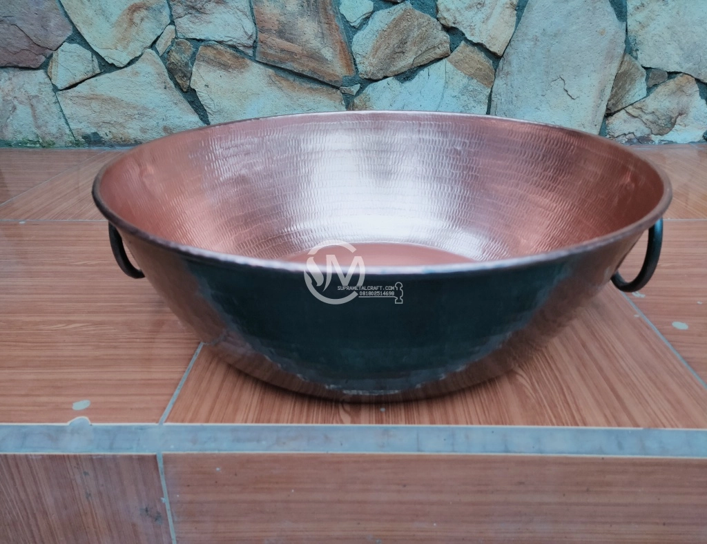 Bowl-tembaga-dgn-pegangan-kuping-ring-237