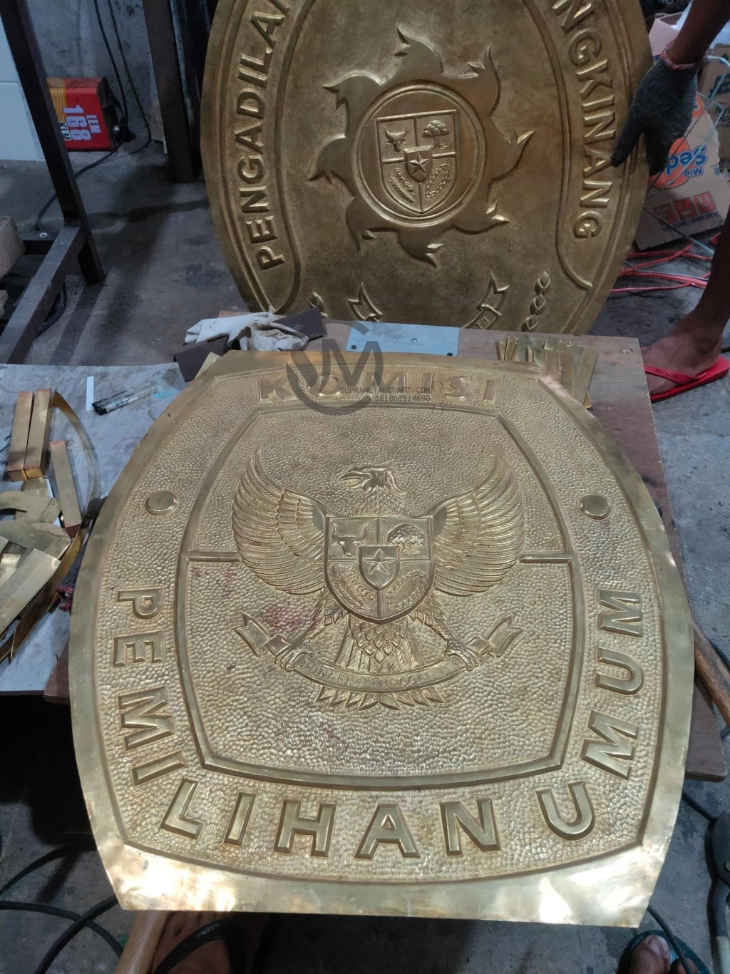 Logo-KPU-Komisi-Pemilihan-Umum-bahan-kuningan-250